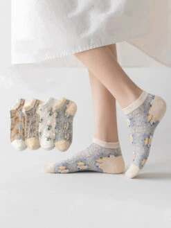 4 Pairs Women Summer Artsy Flower Jacquard Socks AS1009 -Ada Fashion 02 2b3f70b8 7489 4e0a a757 adef02dacb85