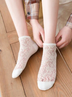 5 Pairs Women Flower Jacquard Summer Socks AA1026 -Ada Fashion 17 35f83d52 668f 465e 9337 4aa32c9484ec