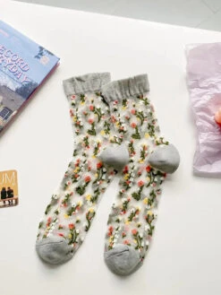 Women Artsy Floral Jacquard Socks -Ada Fashion 5 Pairs Women Artsy Spring Floral Jacquard Socks Ada Fashion 178016178