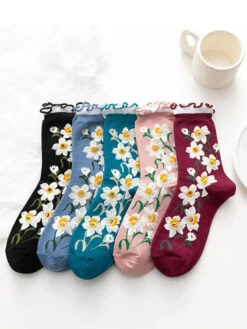 Women Flower Artsy Lacework Socks
