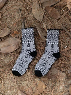 Women Vintage Flower Jacquard Socks -Ada Fashion 5 Pairs Women Vintage Flower Jacquard Socks Ada Fashion 177982711