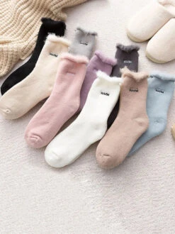 Women Solid Cotton Fleece-lined Socks