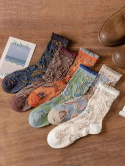 Women Vintage Floral Jacquard Socks