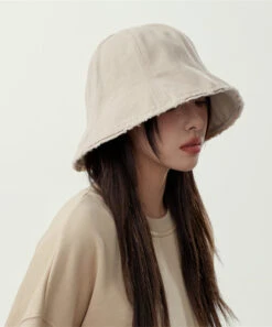 Brief White Patchwork Solid Cloche Hat LY532 -Ada Fashion Brief White Patchwork Solid Cloche Hat5