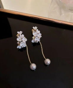 Classy White Overgild Zircon Pearl Floral Tassle Drop Earrings LY7812 -Ada Fashion Classy White Overgild Zircon Pearl Floral Tassle Drop Earrings4 b2ffaeea 6466 42de a4df 33ac0939ed7f