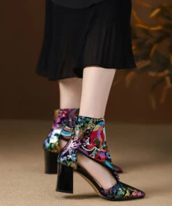 Handmade Black Embroidered Hollow Out Sheepskin Chunky Boots RT1063 -Ada Fashion Handmade Black Embroidered Hollow Out Sheepskin Chunky Boots5