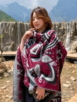 Women Artsy Print Shawl Scarf